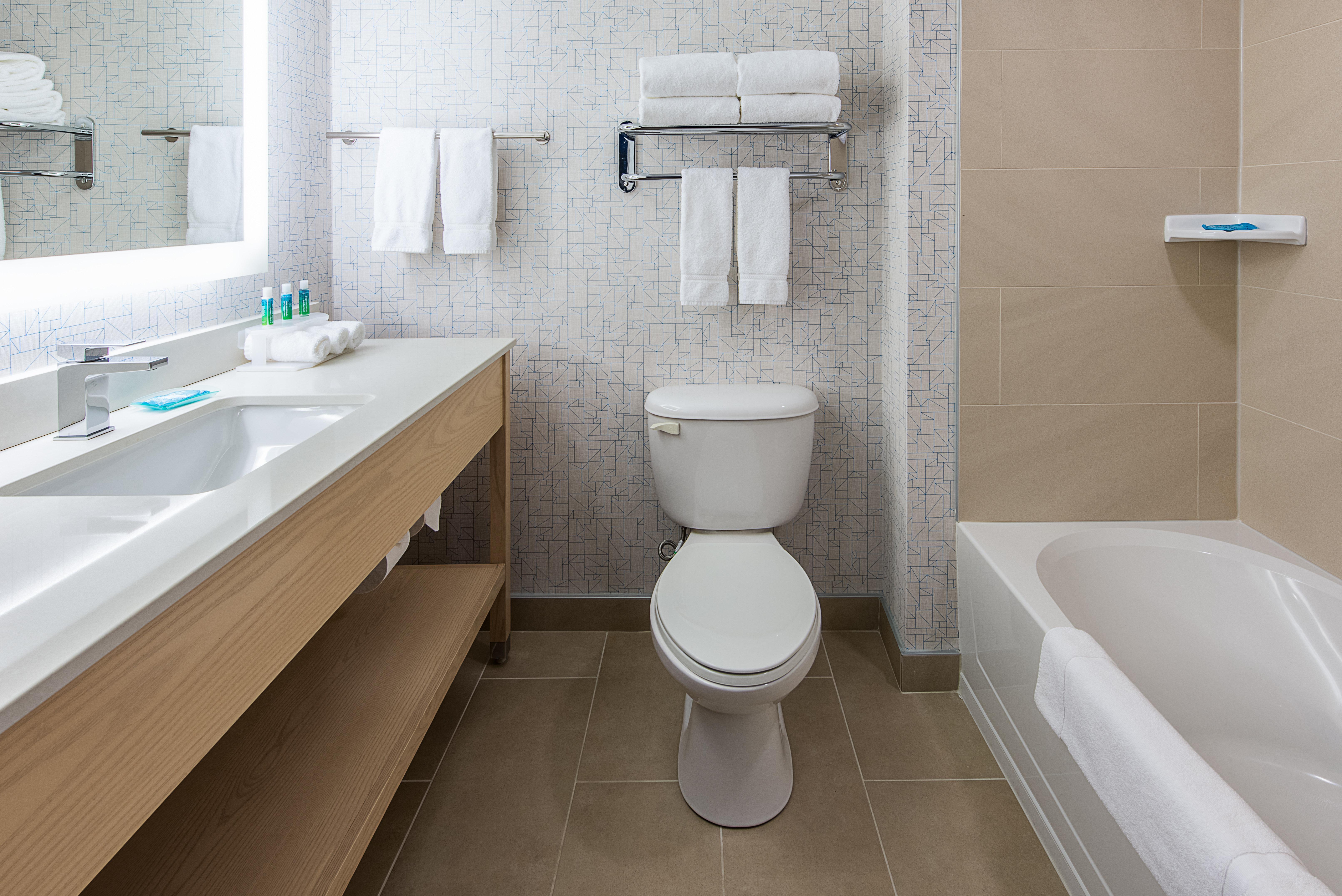 Holiday Inn Express & Suites Halifax - Bedford By Ihg Ngoại thất bức ảnh
