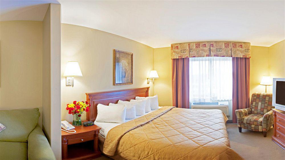Holiday Inn Express & Suites Halifax - Bedford By Ihg Ngoại thất bức ảnh